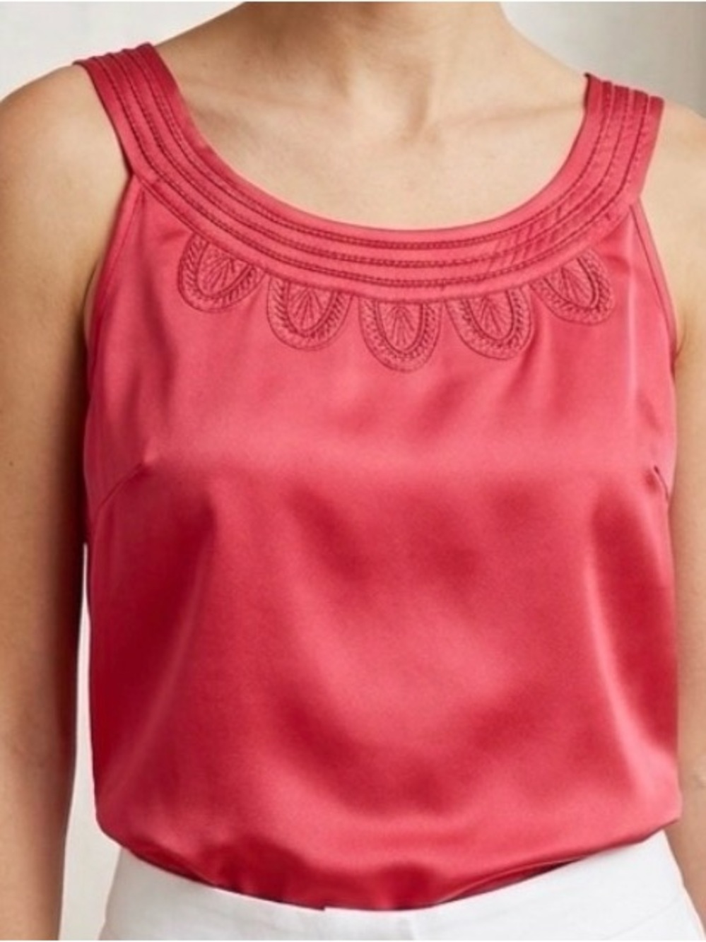 LOFT Satin Embroidered Lace Neckline Sleeveless Top 4/S/M